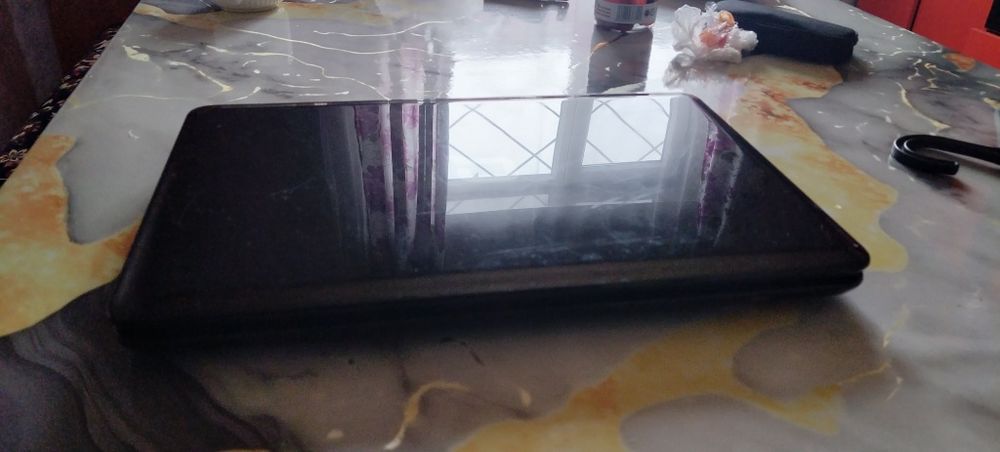 Продам ноутбук Compag 12gb