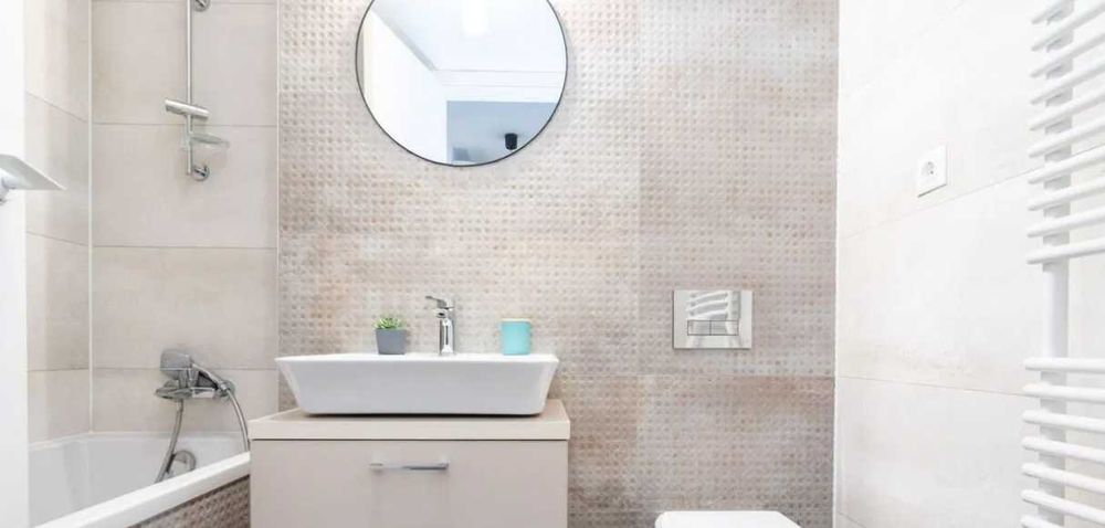 Дава се под наем Тристаен апартамент в Пловдив, Център - 74 кв.м за 229.5 € - Снимка #1