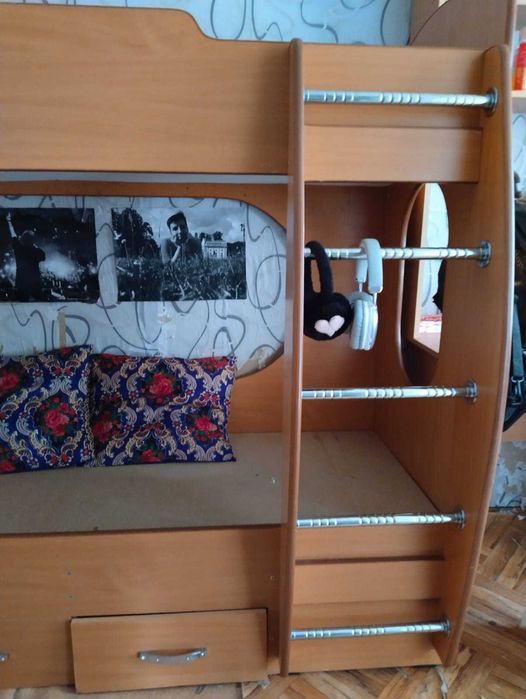 Детская кровать двух ярусная