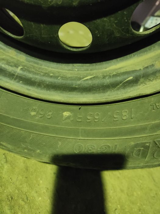 Продам 4 диска , с резиной