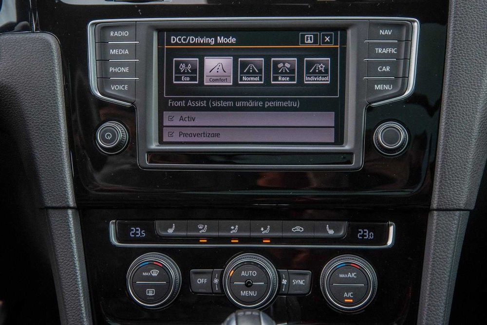 VW Golf7 R  Kombilimousine / mk7