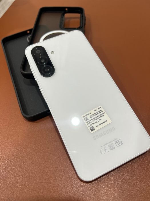 Samsung A26 идеальное состояние.