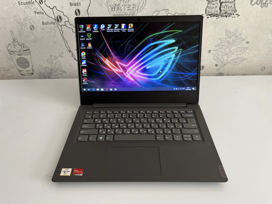 Мощный Современный Ноутбук