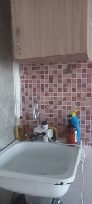 Продаётся комната в общежитии район СКГУ, Черёмушки