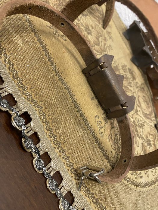 Стари планински обувки за лед ковано желязо и кожа - ски шейна