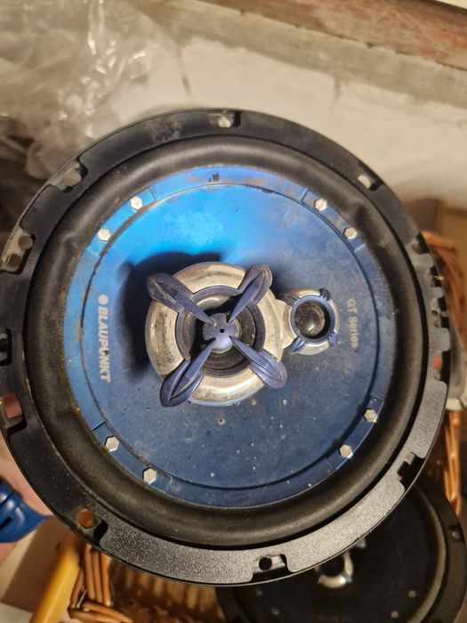 Vând 5 difuzoare auto