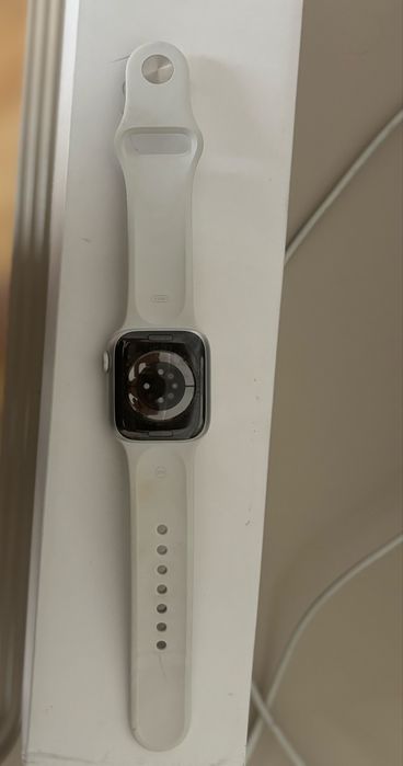 Продам Apple Watch 8 серия