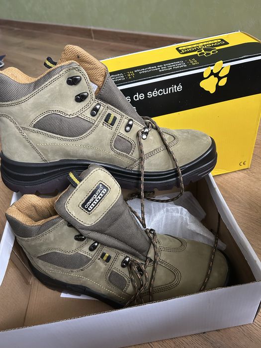 Мъжки обувки с метално бомбе Coverguard - нови