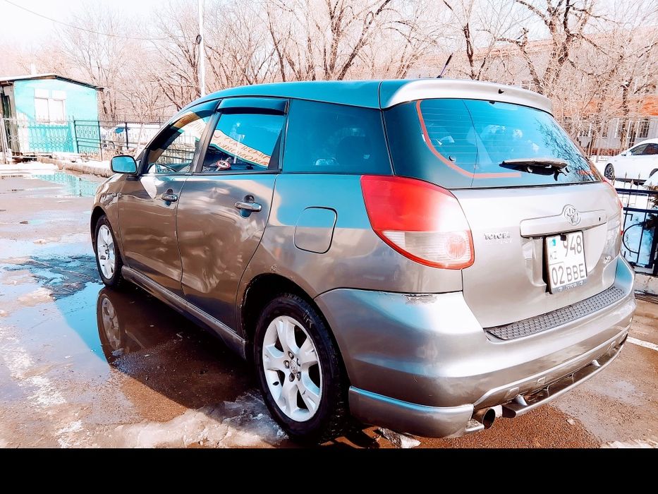 Продам Тойота матрикс