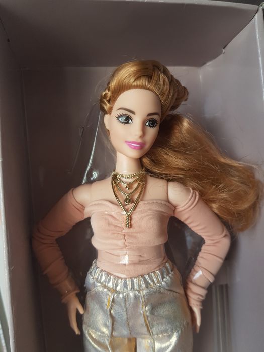 Кукла Барби Barbie пышка