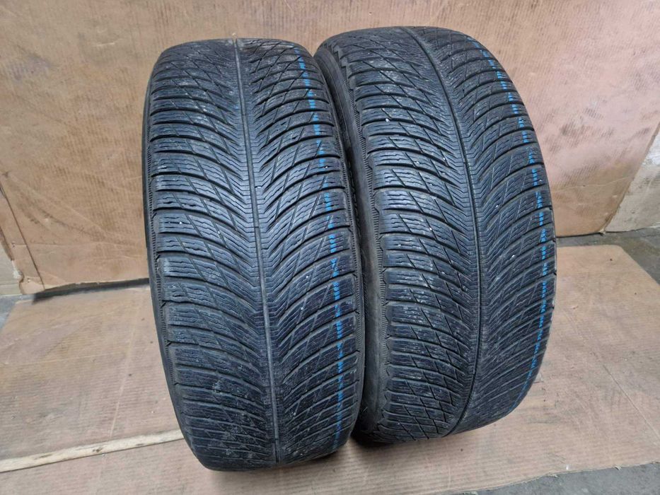 2 Michelin R19 235/55
зимни гуми
DOT4118