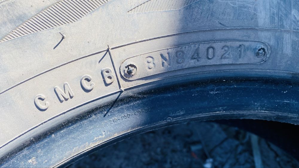 TOYO шины летние продам