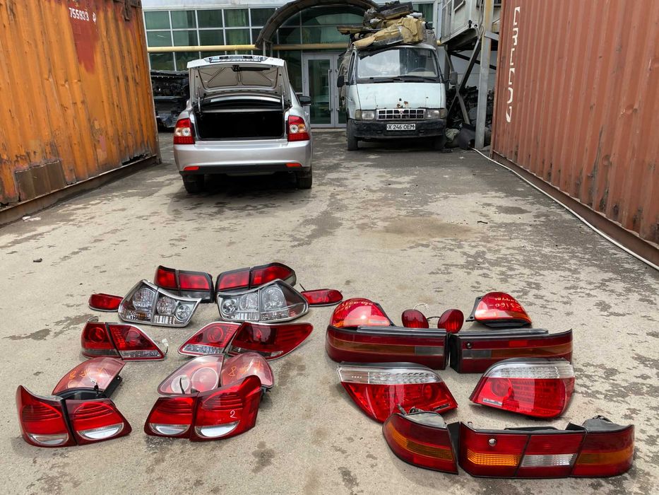 Стопы фонари Lexus GS300