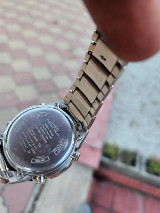 Продам часы Casio