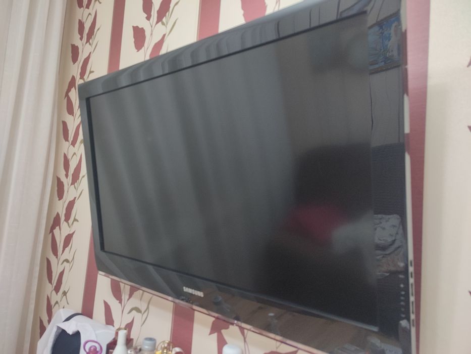 Телевизор Самсунг