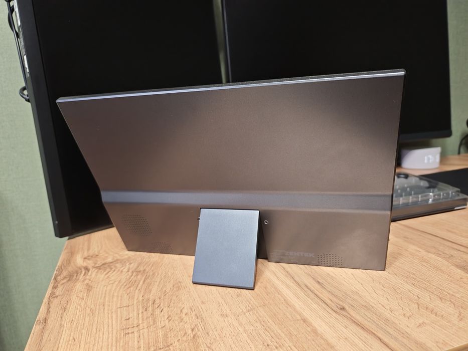 Монитор Zentek MScreen14