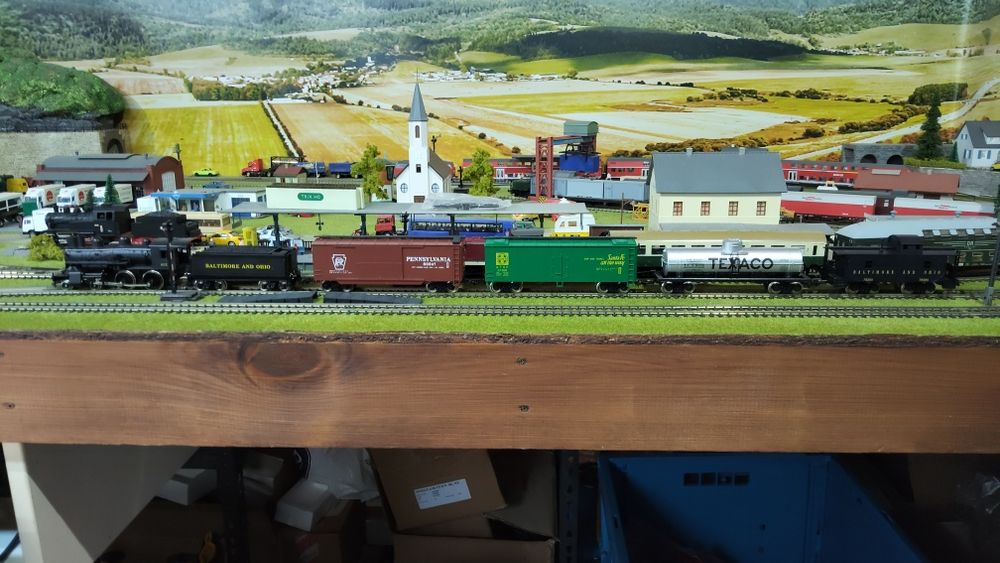 seturi de trenulete electrice scara H0 piko