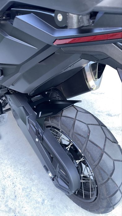 Vând Honda X-ADV 750 (2024) – 7863 km, Stare ca nouă.  Revizie Aprilie 2026