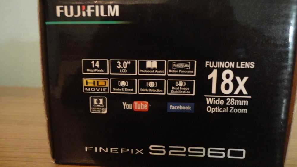 Цифров фотоапарат/Камера FUJIFILM FINEPIX S2960,14.0 MPx,,18x