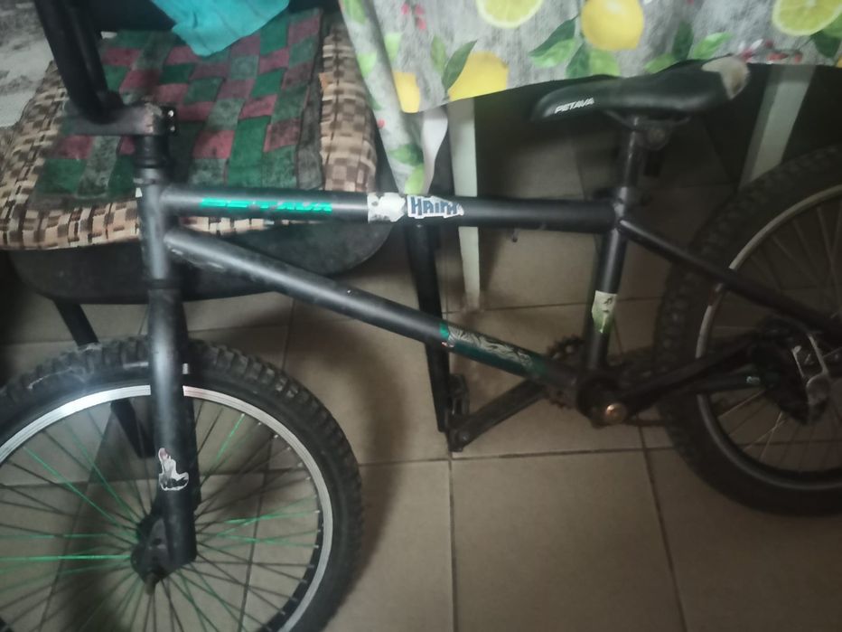 Продам велосипед bmx .