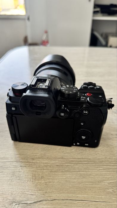 -Lumix S5-srochniy,sotiladi