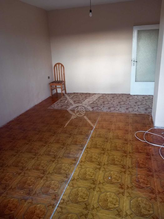 Продава се Двустаен апартамент в Карнобат - 67 кв.м за 851 €/кв.м - Снимка #1