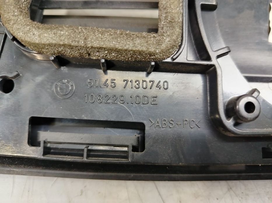 Grila aer 7130740 BMW Seria 3 E90/E91/E92/E93 [2004 - 2010]