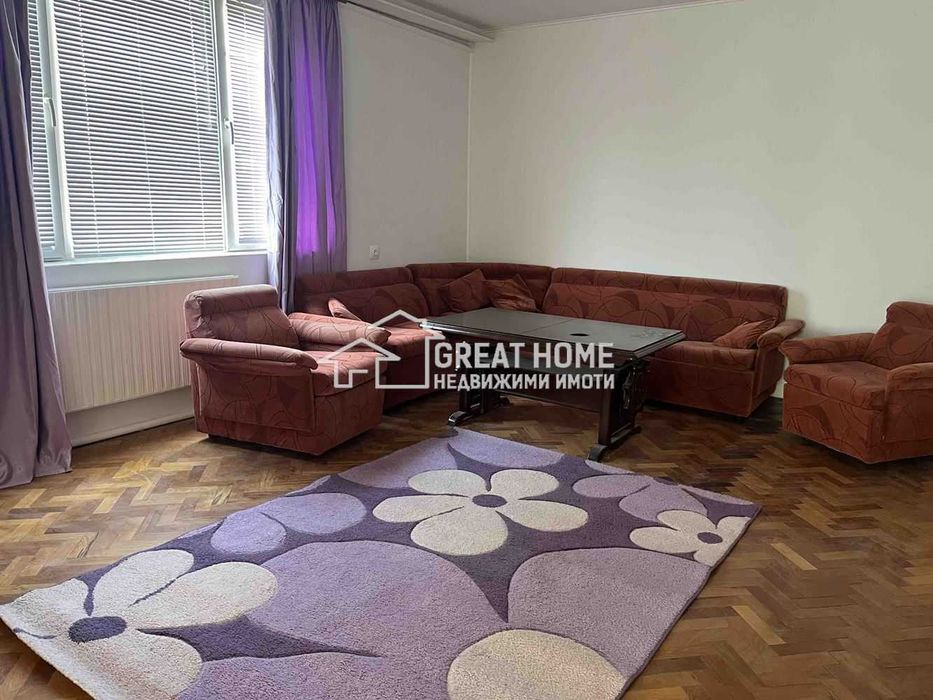 Дава се под наем  в Търговище, Център - 110 кв.м за 336.6 € - Снимка #1