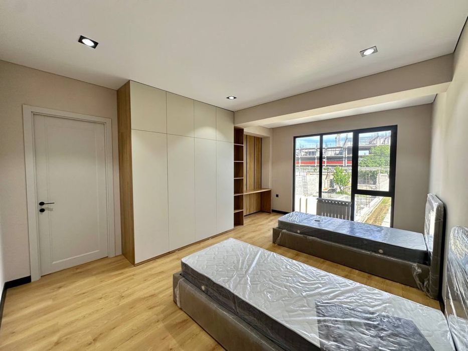 Продается Дом. Таунхаус. 2 сотки. Дустлик.