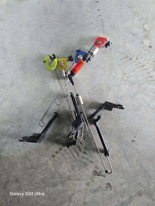 Vand scule pescuit 24 bucati