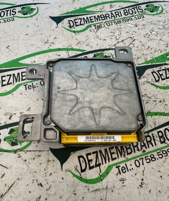 Calculator airbag 8200 307 188/--A Dacia Logan prima generatie