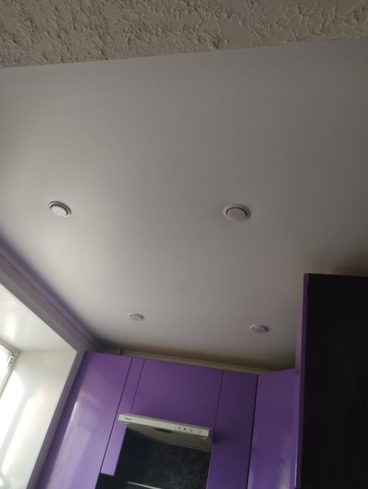 Натяжные потолки