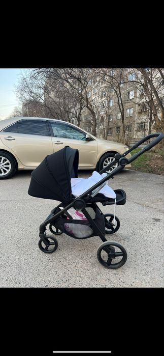 продам коляску Anex IQ