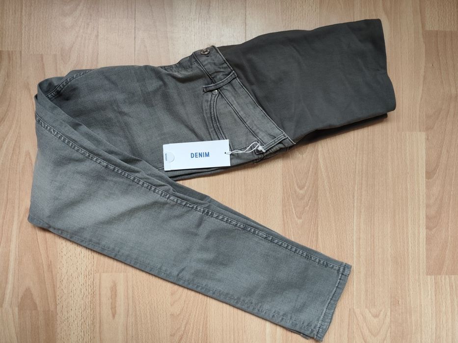 Нови сиви дънки за бременни  H&M, размер М