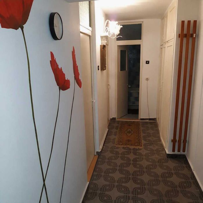 Inchiriez apartament 3 camere decomandat, 80mp , 2 bai , Unirii Nord