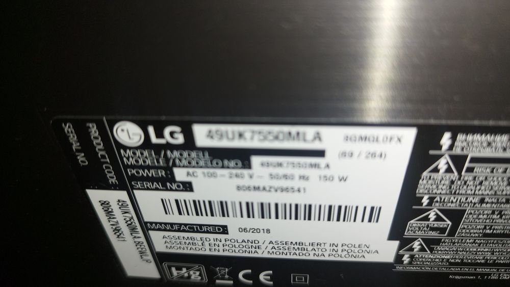 Продавам телевизор LG-49инча(126см)диагонал с лек дефект