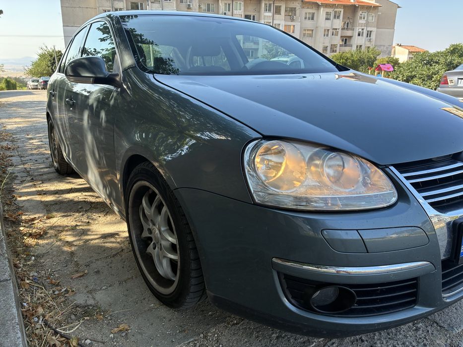 Фолцваген джета jetta 2.0 fsi