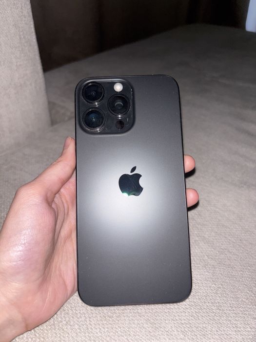Iphone 15 pro max продам