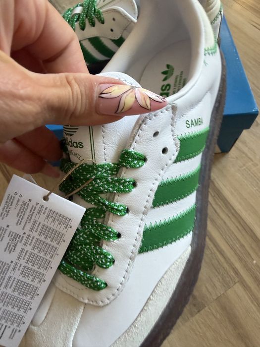 Оригинални нови кожени кецове Adidas Sambae ! 39,40 н