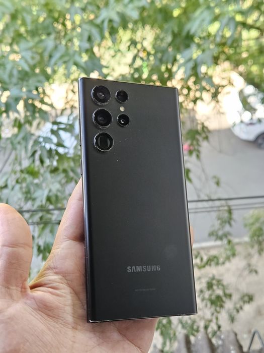 Samsung S22 Ultra Bleck