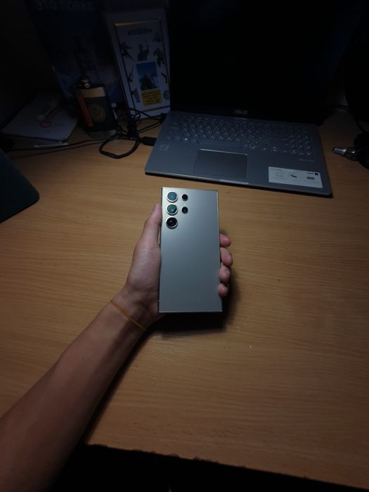 Samsung S24 Ultra 256Гб