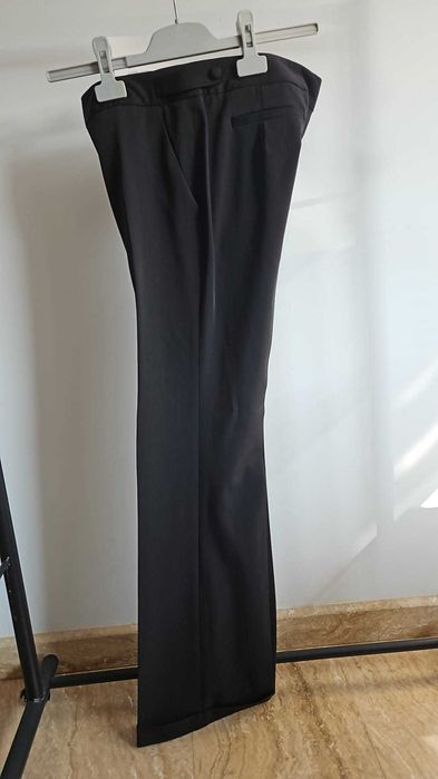 Pantaloni eleganți de damă NAF NAF