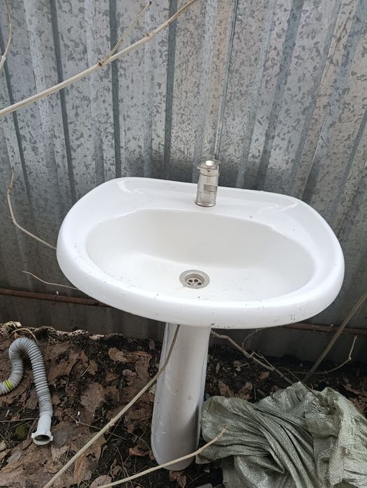 Продам раковину и ванну бу