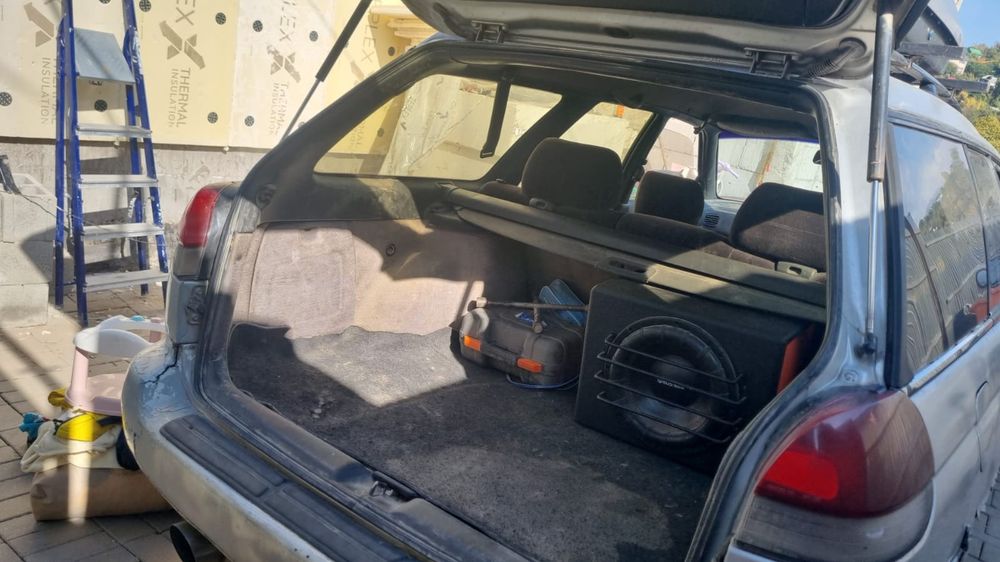 Subaru legasy 1995