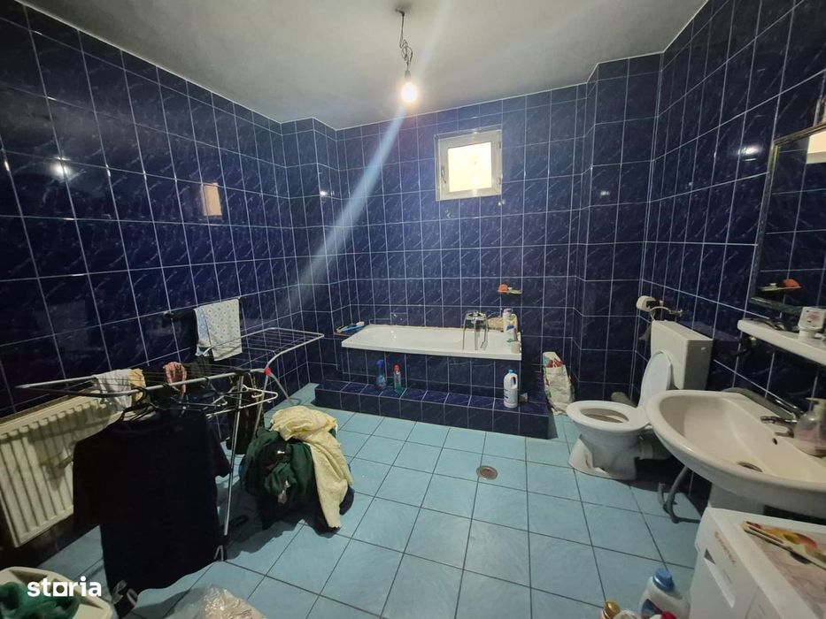 Vilă S+P+2 lângă Dragonul Roșu -375 mp + subsol+magazin