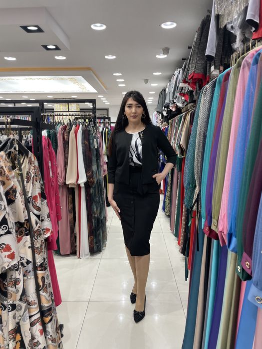 Костюм - тройка ( юбочный)