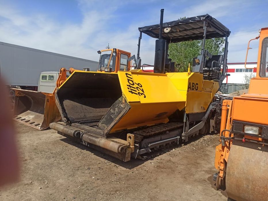 Асфальтоукладчик