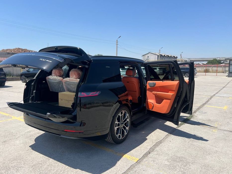 Lynk&co 900 2.0T 26/2026