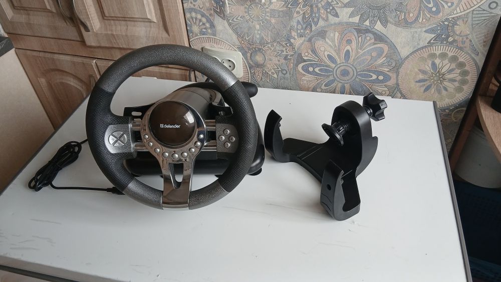 Игровой руль Defender