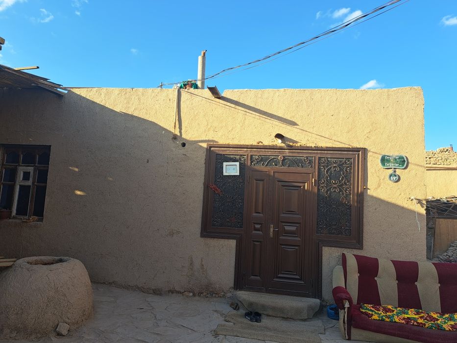 Ичон калада уй сотилади